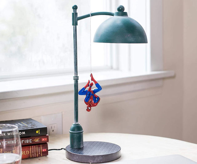 Spider Man Streetlight Lamp