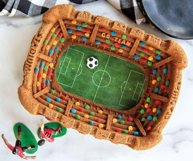 Stadium Bundt Cake Pan