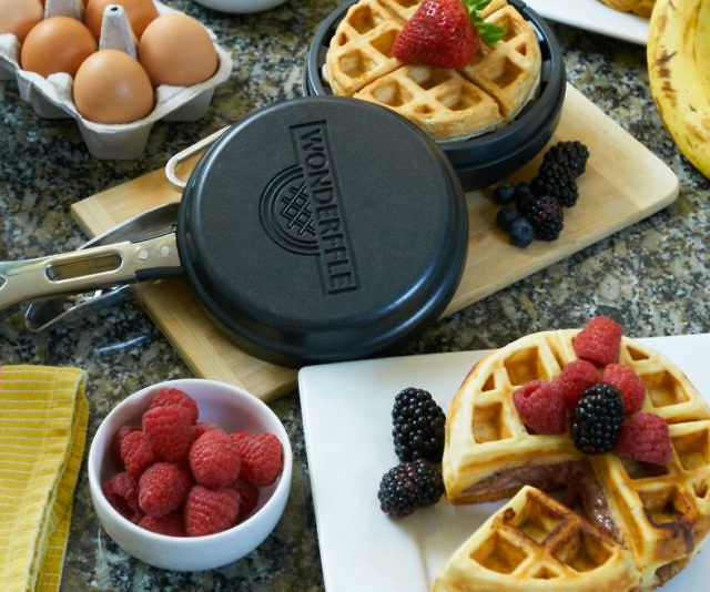 Stuffed Waffle Iron