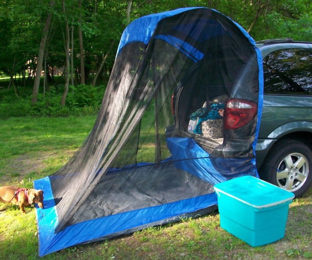 TailVeil SUV Tent