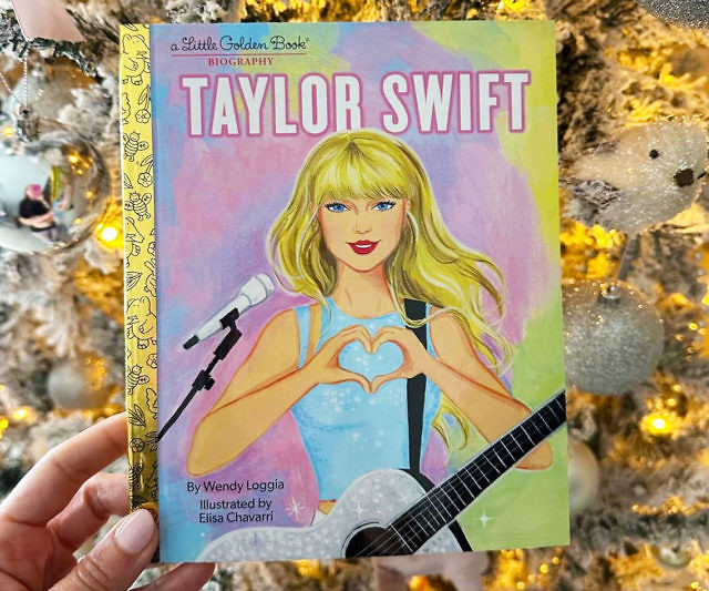 Taylor Swift: Golden Book Biography