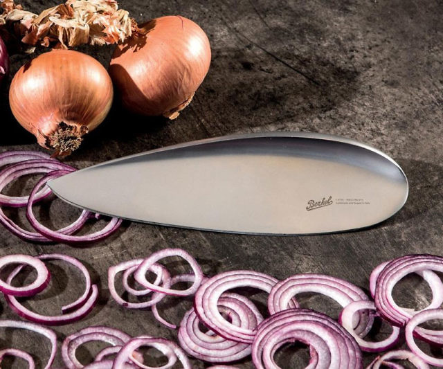 Primitive Handle-Free Kitchen Knife
