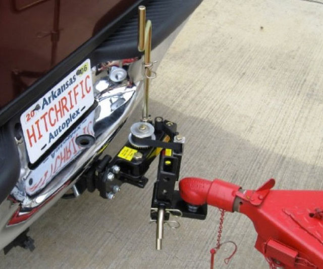 Adjusting Quick Install Hitch