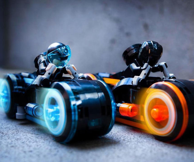 TRON Legacy LEGO Bike Set