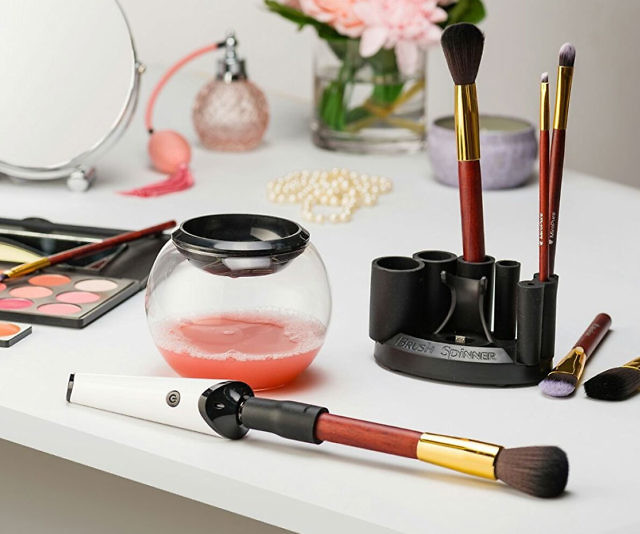 Rechargeable Makeup Brush Cleaner