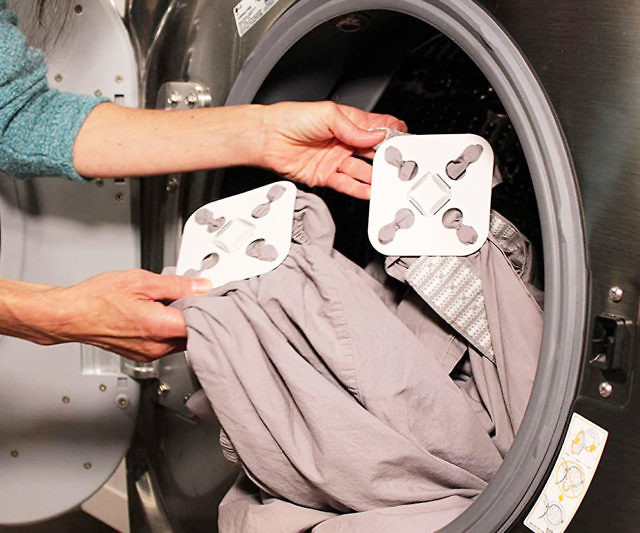 Wad-Free Bed Sheet Detangler
