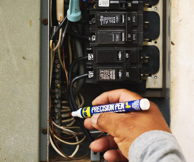 WD-40 Pen