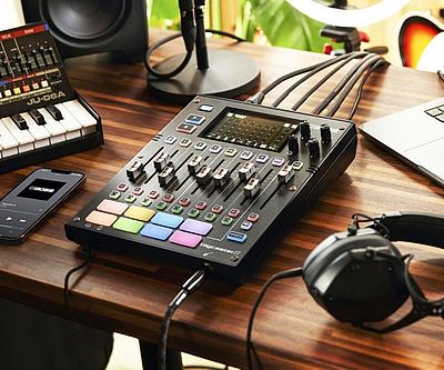 Boss Gigcaster 8 Streaming Mixer