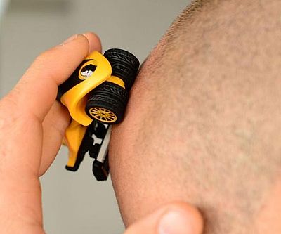 Moto Men’s Head Shaving Razor