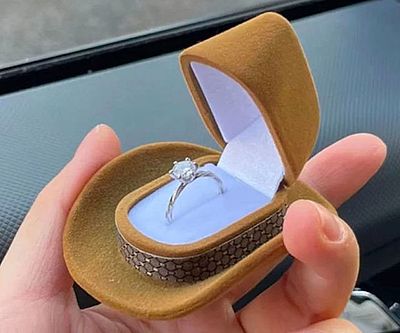Cowboy Hat Ring Box