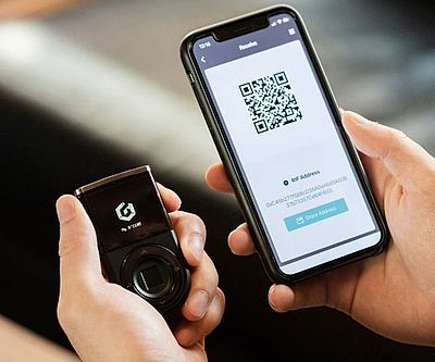 D’Cent Biometric Cryptocurrency Wallet