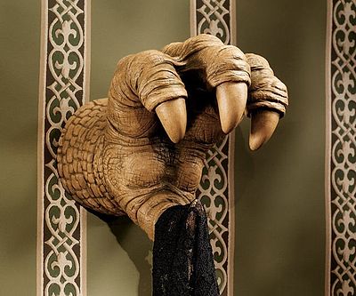 Dragon Claw Wall Hanger