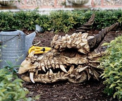 Dragon Skull Statue