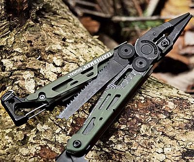 Leatherman Signal Camping Multi-tool