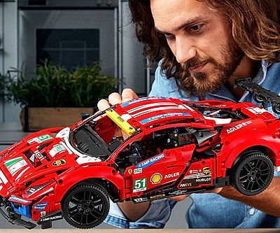 LEGO Technic Ferrari 488 GTE