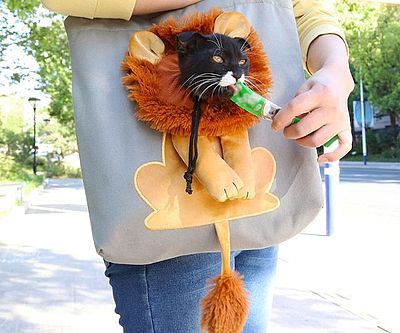 Lion Cat Carrier