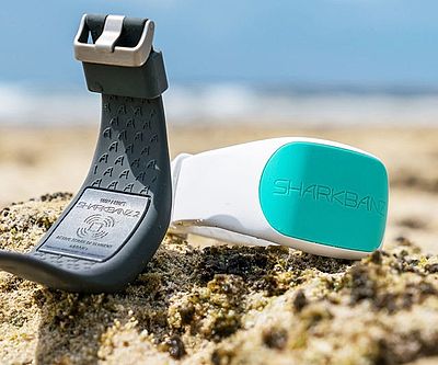 Magnetic Shark Repellent Band