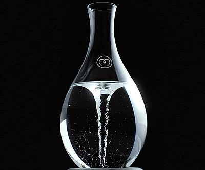 MAYU Swirl Water Pitcher