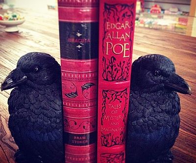 Raven Bookends