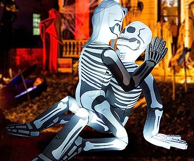 Skeleton Lovers Inflatable
